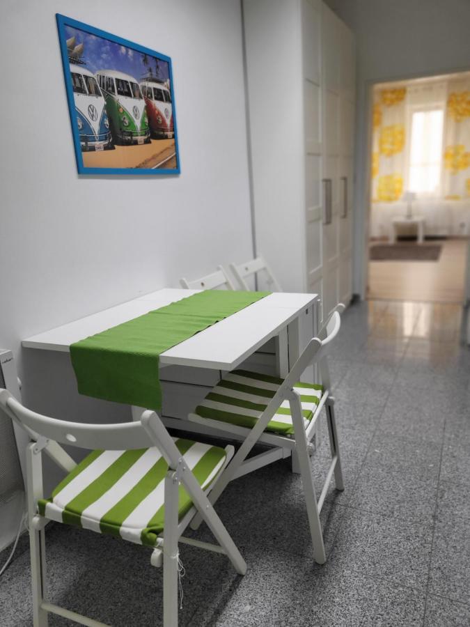Budget Studio Near Prater Viena Exterior foto